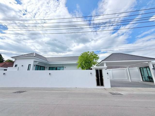 NEW พูลวิลล่าหรู ใกล้หาดจอมเทียน เพียง 1 กม. บ้านใหม่