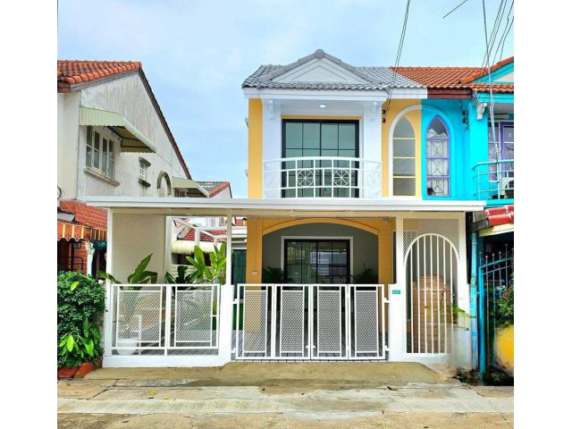 หมู่บ้านสิรารมย์