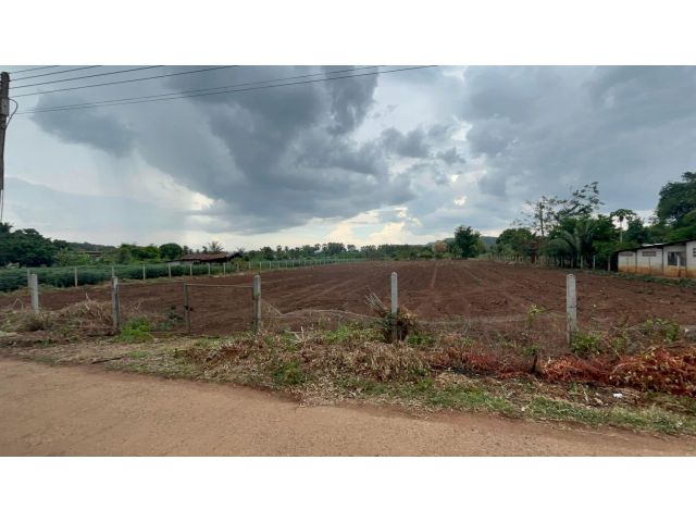 ขายที่ดินวิวเขาติดถนนคอนกรีตน้ำประขายที่ดินวิวเขาติดถนนคอนกรีตน้ำประปาไฟฟ้าพร้อม