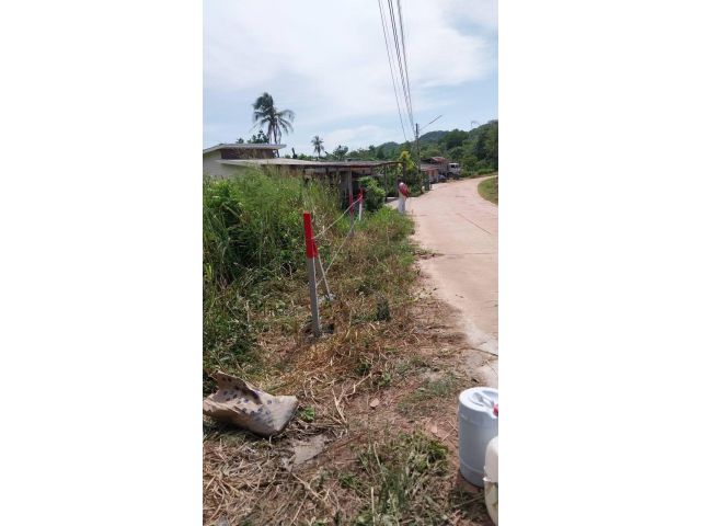 ขายที่ดินบางเสร่ 1 ไร่ ติดถนนคอนกรีตใกล้วิวเขาใกล้ตลาดแยกเจ(ถนนเส้นสุขุมวิท3)7กม. อ.สัตหีบ จ.ชลบุรี