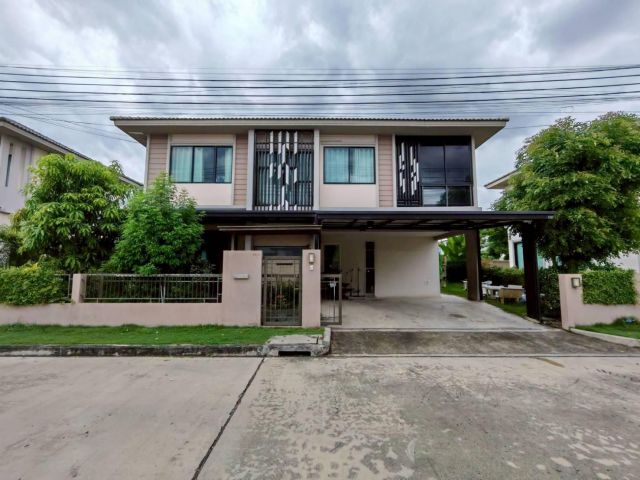 ขายบ้านเดี่ยว เดอะ รักซ์ รามอินทรา-หทัยราษฎร์ ติดถนนเมนใกล้คลับเฮาส์พร้อมอยู่