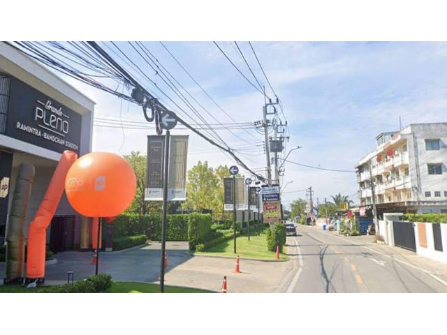 ขายที่ดินพร้อมบ้านเดี่ยว 2 ชั้น เนื้อที่ 1 ไร่ 36 ตรว. ซอย รามอินทรา 117 ใกล้รถไฟฟ้า 2 สถานี แขวงบางชัน เขตคลองสามวา กทม