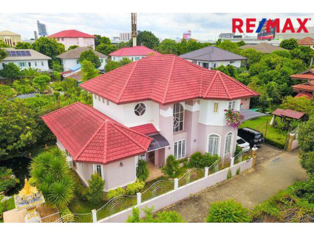 ขายบ้าน บางกรวย มหาสวัสดิ์ ใกล้ถนนราชพฤกษ์ ตรงข้ามเซ็นทรัล เวสต์วิลล์ 379 ตารางวา