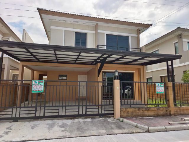 ขายบ้านเดี่ยวสองชั้น หมู่บ้านภัสสร ไพรด์ ปิ่นเกล้า-วงแหวน พร้อมอยู่ แถมแอร์ฟรี ทุกห้อง