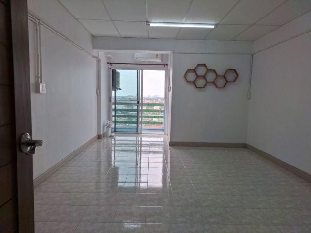 ขาย คอนโดธารฟ้าเรสซิเด้นซ์ สภาพดีมาก พร้อมเข้าอยู่ได้ทันที