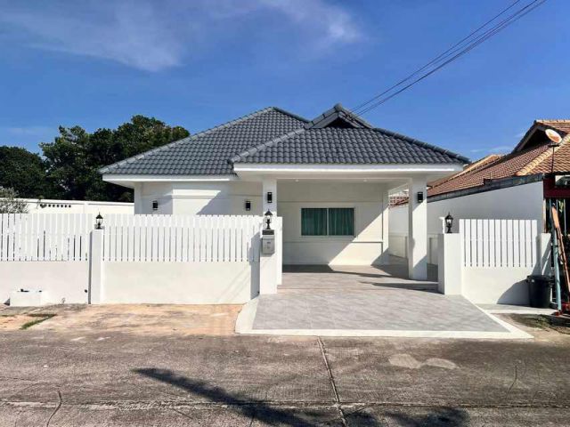 H981 ขายบ้านเดี่ยวชั้นเดียว 3 ห้องนอน เนินพลับหวาน