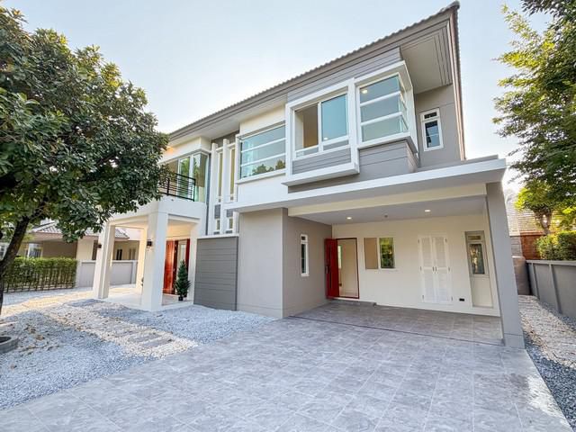 ขายบ้านเดี่ยว 2 ชั้น บางกอก บลูเลอวาร์ด ราชพฤกษ์–พระราม 5 (เฟส 2)   บ้านเดี่ยวระดับพรีเมียม ติดถนนราชพฤกษ์ ไม่ต้องเข้าซ