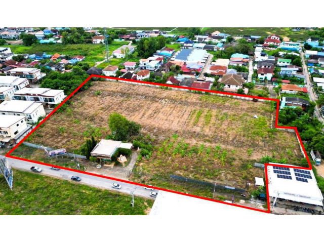 ขายที่ดิน 10 ไร่  ใจกลางเมือง ถนนบึงพระจันทร์ อ.เมืองพิษณุโลก ใกล้สนามบินพิษณุโลก