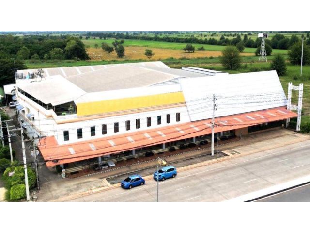 ขายที่ดิน อาคารโชว์รูม พร้อม โกดังสินค้า 4 ไร่ ทำเลทอง ติดถนนมิตรภาพ เดินทางสะดวก ใจกลางเมืองพิษณุโลก