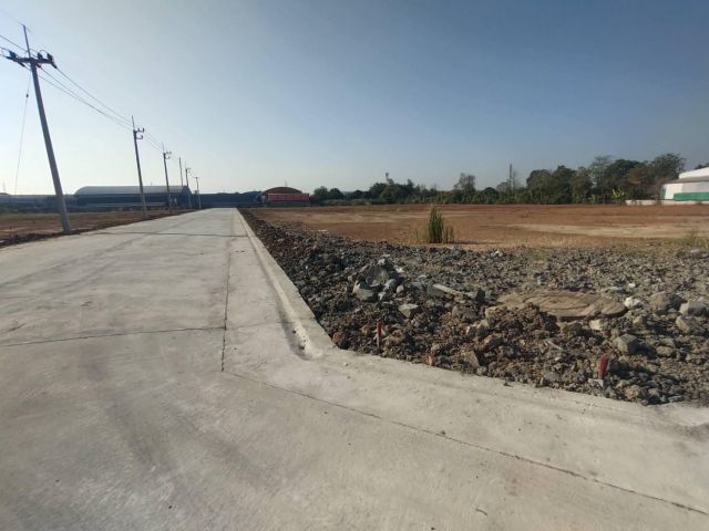 LL618 | ขายที่ดินจัดสรร 2–3 ไร่ ผังสีชมพู นาดี สมุทรสาคร ถมแล้ว – ไฟฟ้า 3 เฟส – รถใหญ่เข้าออกสบาย – เหลือเพียง 5 แปลงสุด