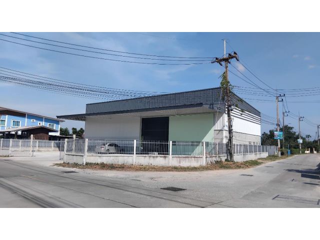 ขาย โกดังสร้างใหม่ ติดถนน 2 ด้าน นาป่า ชลบุรี แบบ Standalone