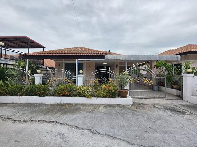 ปล่อยเช่าบ้านเดี่ยว 52 ตารางวา พิกัด ซอยสยามคันทรีคลับ บางละมุง ช