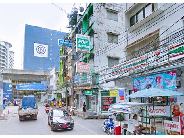 BTSบางจาก 308 ม.หรือ โชว์รูม 4ชั้น สุขุมวิท89-95 ให้เช่าสำนักงาน