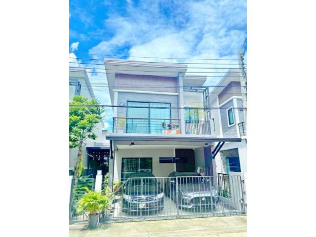 สุขุมวิท แพรกษา กาญจนา BTSศรีนครินทร์ 2.2 กม.บ้าน 2 ชั้น 28ตร.วา