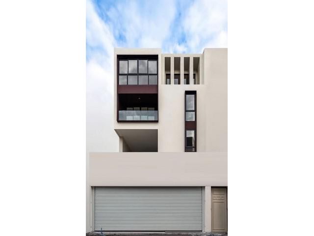 ขาย Home Office 5 ชั้น พื้นที่ใช้สอย 1,000 ตร.ม สุขุมวิท 101