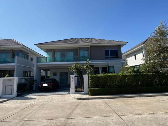 ให้เช่าบ้านเดี่ยว 2 ชั้น โครงการ Perfect Residence สุขุมวิท 77