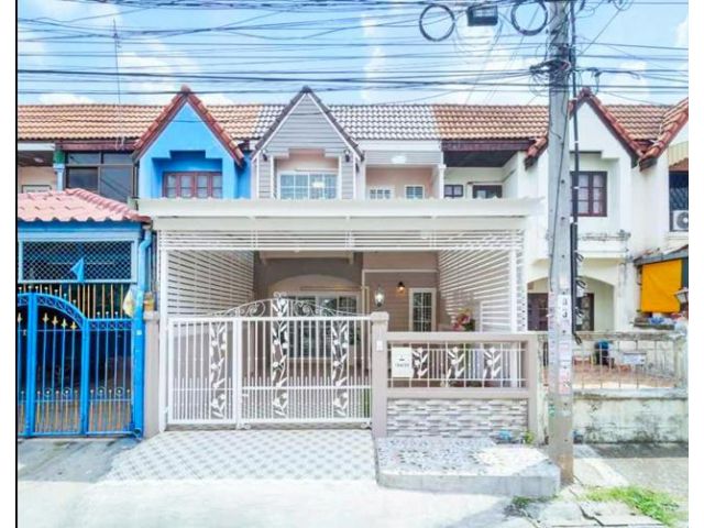 หรูมหากาพย์ ทาวน์เฮ้าส์ 2 ชั้น ตลาดบางใหญ่ 2.4 กม. ถ.กาญจนาภิเษก