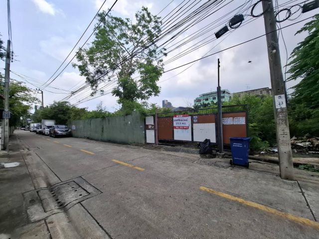 ขายที่ดิน 379.5 วา ซอยจรัญสนิทวงศ์ 52 ใกล้รถไฟฟ้าสายสีน้ำเงิน สิรินธร และสถานีสถานีบางยี่ขัน แขวงบางยี่ขัน เขตบา