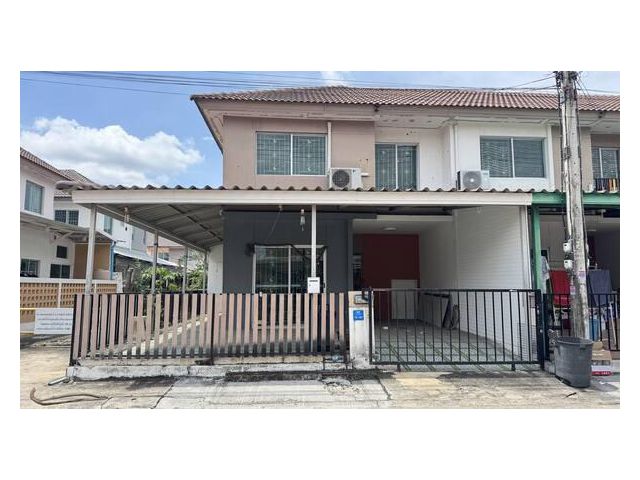 โอกาสดี! ทาวน์เฮ้าส์ทำเลทอง ราคาถูกกว่าตลาด โครงการพฤกษา 79