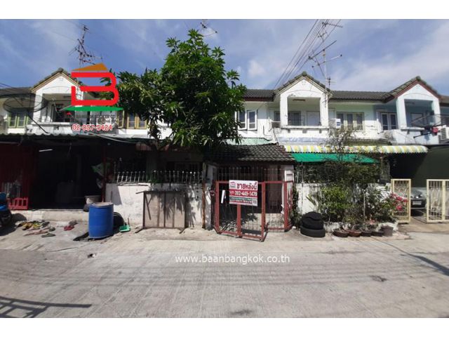 ทาวน์เฮ้าส์ หมู่บ้านพิศาล (ท่าข้าม 30) (ใกล้เซ็นทรัลพระราม 2) เนื้อที่ 18 ตรว.แขวงแสมดำ เขตบางขุนเทียน