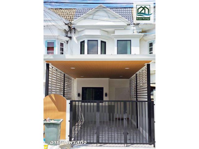 ทาวน์แอนด์คันทรี ถนนสังฆสันติสุข บ้านหลังหัวมุม รีโนเวทพร้อมเข้าอยู่  ที่ตั้ง : ถ.สังฆสันติสุข16 แขวงกระทุ่มราย เขตหนองจ