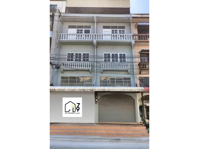 ให้เช่าอาคารพาณิชย์ 10,000 บาท ใจกลางเมืองระยอง