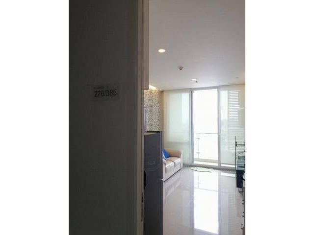 ขายขาดทุน (หรือราคาดี) คอนโด 1 นอน ทำเลดีมาก พร้อมผู้เช่าครบวงจร