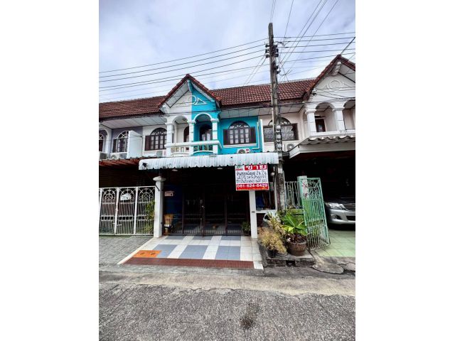 ขายทาวน์เฮ้าส์ 2 ชั้น หมู่บ้านเสนาวิลล่า 3 ซอย 27 แยก 10 **บ้านสวย เหมาะลงทุน** (N.1941)