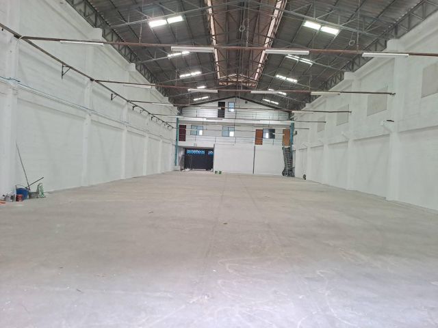 ให้เช่าโรงงาน / โกดัง 630 ตรม. ผังเมืองสีม่วงแท้ 100% | ติดถนนเศรษฐกิจ 1 | ค่าเช่าถูกมาก ที่ตั้ง: ถนนเศรษฐกิจ 1