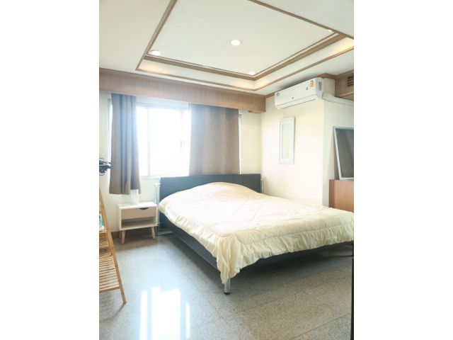 P-41819 ให้เช่า คอนโด วิทยุ คอมเพล็กซ์ New Petchaburi Rd, Makkasan, Ratchathewi, Bangkok พร้อมอยู่ ราคาถูก Line Id @easy