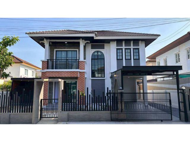 ขายบ้านเดี่ยว  2 ชั้น หมู่บ้านพฤกษาวิลเลจ 9 คลอง 3 เนื้อที่ 56.7 ตารางวา 4 ห้องนอน ถนนรังสิต - นครนายก