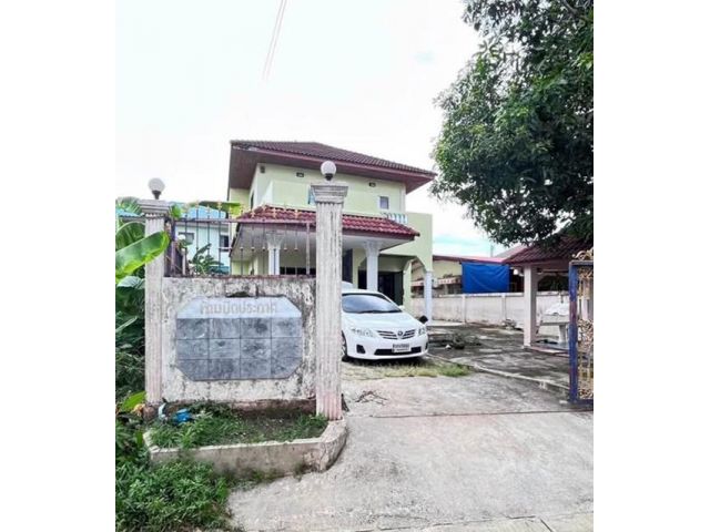 ม.กรุงเทพธนบุรี 1.2 ก เดอะโฟร์ท สาย4 1.7 กม. ตลาดธนบุรี สนามหลวง2