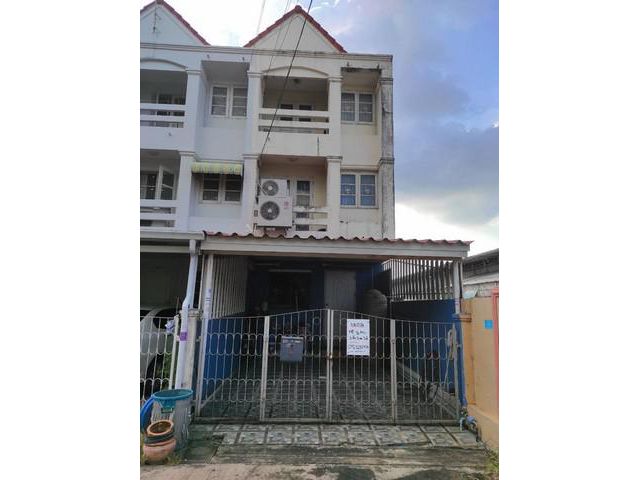 ขายทาวน์โฮม 3 ชั้น หมู่บ้านธนพร ลำลูกกาคลอง 2 ใกล้ BTS คูคต ติด M