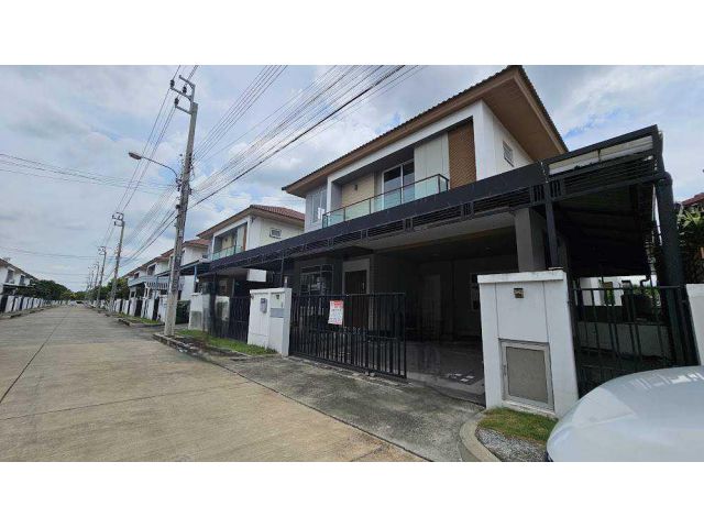 ขายบ้านเดี่ยว 2 ชั้น พาร์คเวย์ แอทอีซ รามคำแหง 190/1