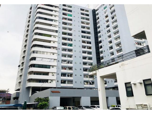 ขายคอนโด นนท์ ทาวเวอร์ ถนนติวานนท์ เนื้อที่ 30 ตร.ม. 1 นอน 1 น้ำ ทำเลดี