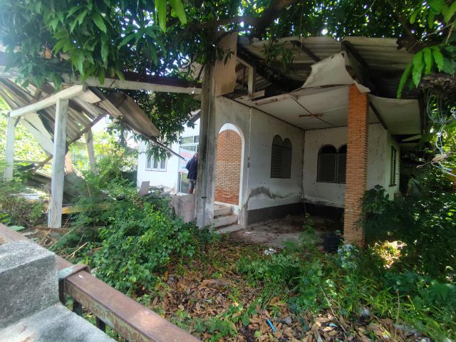 ขายที่ดินพร้อมสิ่งปลูกสร้าง 100 ตร.วา - ซอยห้วยกะปิ 14 เมืองชลบุรี ที่ดินสวย