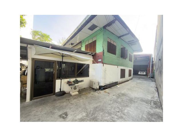 ขาย / เช่า บ้าน และ โกดัง ซอย นนทรี 14 ยานนาวา