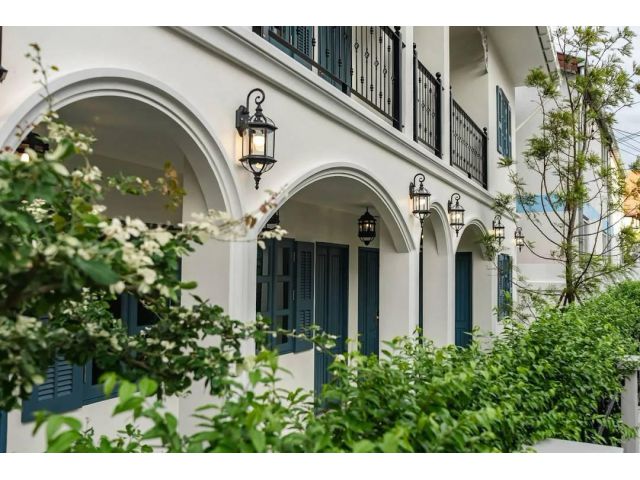 ขายโรงแรมรีโวทใหม่ ในคูเมืองเชียงใหม่ ใกล้วัดพระสิงค์ ถนนคนเดินวันอาทิตย์ จุดท่องเที่ยวสำคัญของเมืองเก่า