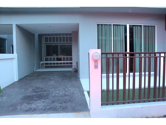 ให้เช่าทาวน์โฮม2ชั้น พื้นที่23ตรว.รามอินทรา แฟชั่นไอส์แลนด์