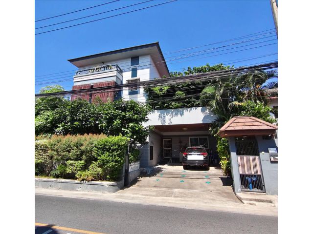 ขาย บ้านเดี่ยว 3 ชั้น มบ.สี่ไชยทอง3 ซ.สี่ไชยทอง 21 พร้อมอยู่ ทำเลแจ้งวัฒนะ-ปากเกร็ด