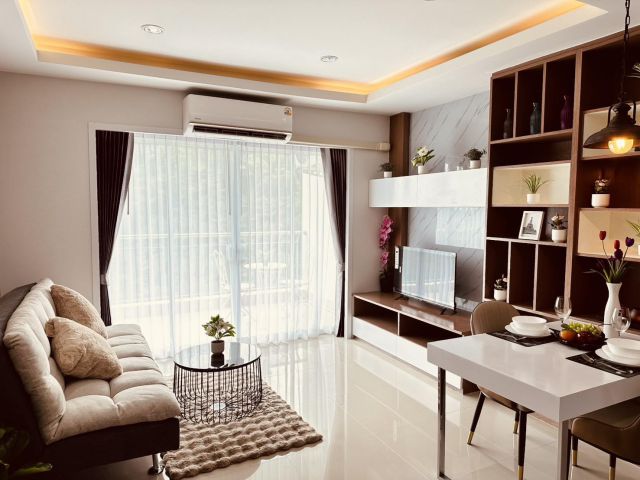 ขายคอนโดพนาสนธิ์เดอะกรีนเพลสใจกลางเมืองภูเก็ต ตึก F