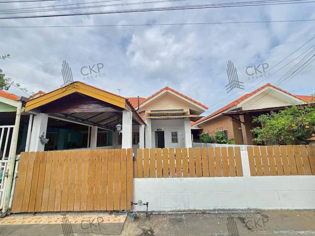 บ้านแฝด ราชพฤกษ์ 2 ชั้นเดียว พื้นที่กว้างขวาง โครงสร้างแข็งแรง ทำ