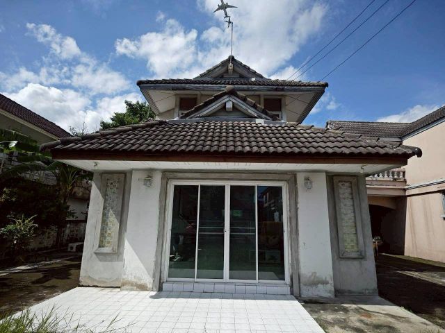 ขายบ้านพร้อมที่ดิน ทำเลดี หมู่บ้านพาราไดซ์การ์เด้นท์  เขตลาดกระบัง จังหวัดกรุงเทพมหานคร