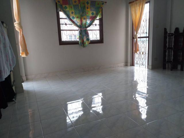 ขายบัาน2ชั้น อ.เวียงสระ