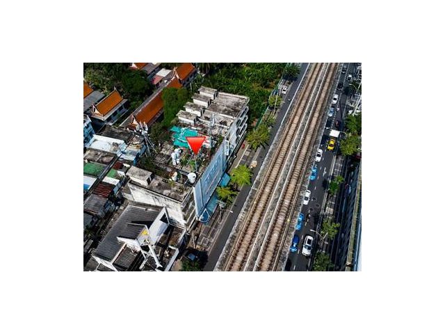 เหมาะทำออฟฟิศ คลังสินค้า ตึกแถว 4.5 ชั้น4 คูหา 70 ตรว.