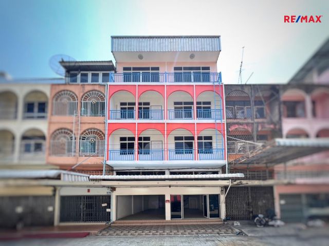 ขาย !! อาคารพาณิชย์ โฮมออฟฟิศเชื่อมต่อ 2 คูหา รามคำแหง 58/4 แยกลำสาลี ใกล้รถไฟฟ้าสายสีส้มและสายสีเหลือง รีโนเวทใหม่พร้อม