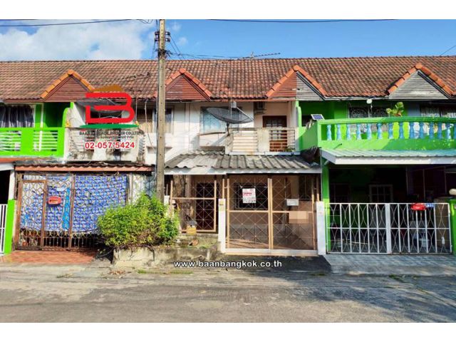 ทาวน์เฮาส์ เนื้อที่ 20.1 ตร.ว. หมู่บ้าน นฐดา คลอง 2 (ซอยรังสิต-นครนายก 60) ตำบลประชาธิปัตย์ อำเภอธัญบุรี ปทุมธานี