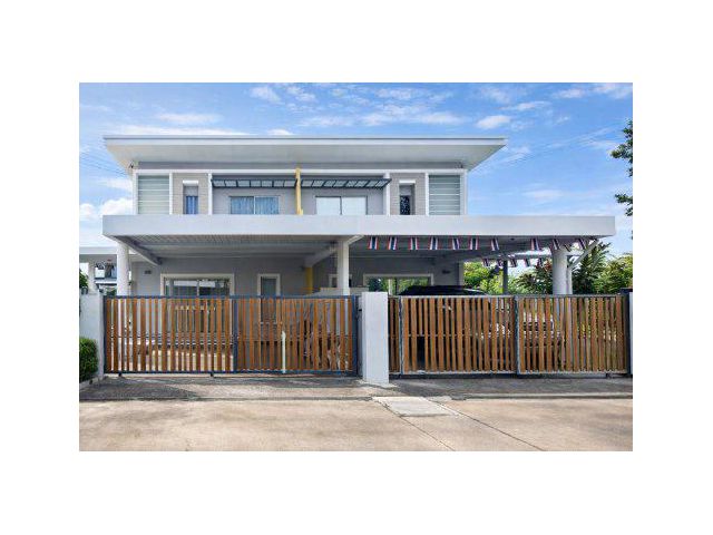 ขายบ้านแฝด 2 ชั้น หมู่บ้านไลฟ์การ์เด้นโฮม โรงโป๊ะ ต.ตะเคียนเตี้ย อ.บางละมุง ชลบุรี