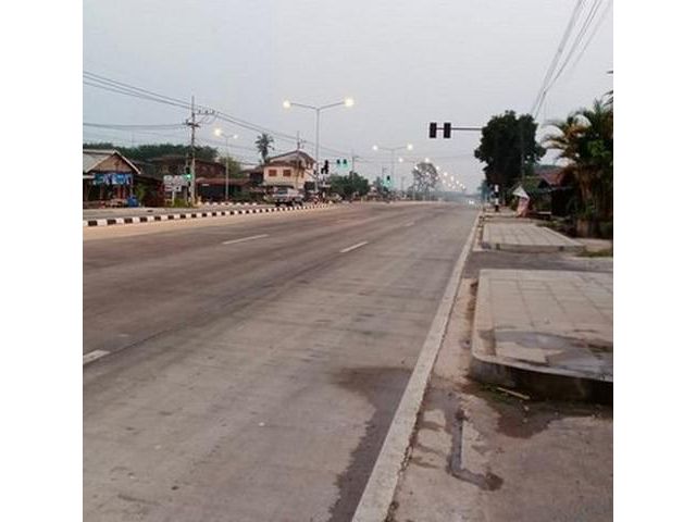 ขายที่ดิน1ไร่12ว. 2.7ล. ถ.4เลน อุ้มเหม้า ธาตุพนม นครพนม