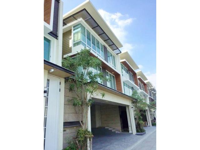 อินทามระ 5-15 ม.หอการค้า 1.5กม. 3-4นอน BTS สะพานควาย 600ม. บ้าน